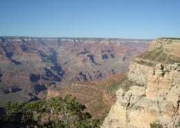 john mccain brings senate campaign to grand canyon