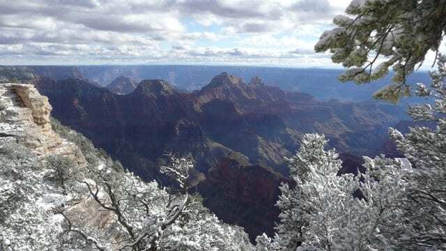 Snow at Grand Canyon